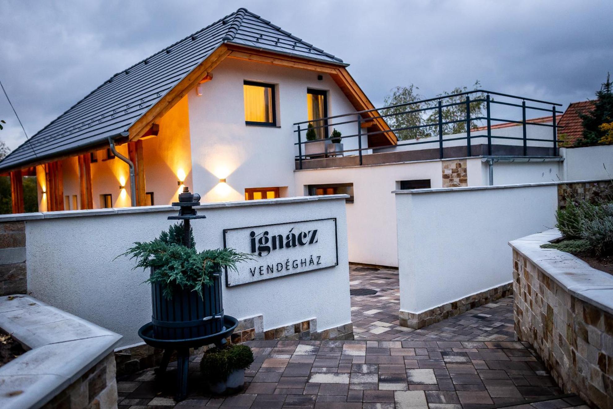 Ignacz Vendeghaz Hotel Abasar Luaran gambar